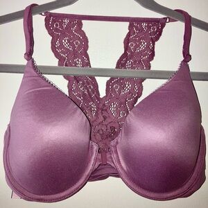 Victoria Secret BBV Perfect Coverage lightly-lined racerback bra.